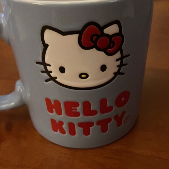 Sanrio Hello Kitty Mug - Picture 2 of 4